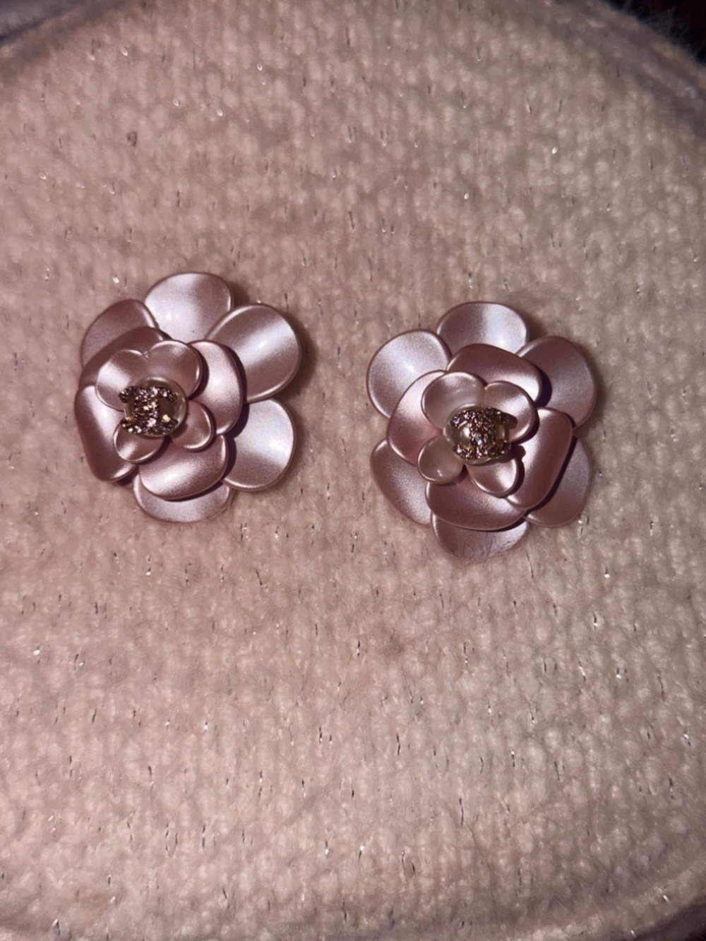 Chanel Pink Camellia Earrings with diamantés Cruise 2022/23 collection